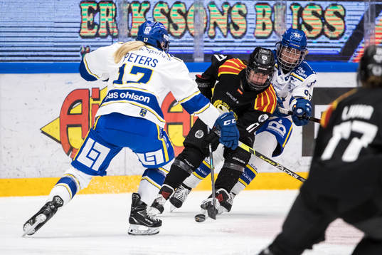 Brynäs Jaycee Gebhard och Leksands Sarah Foster