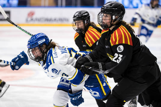 Leksands Saana Valkama och Brynäs Emma Forsgren
