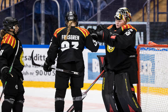 Brynäs Emma Forsgren och Brynäs Ellen Jonsson jul