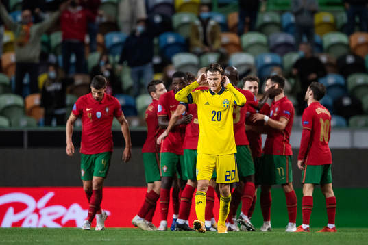 Kristoffer Olsson of Sweden looks dejected