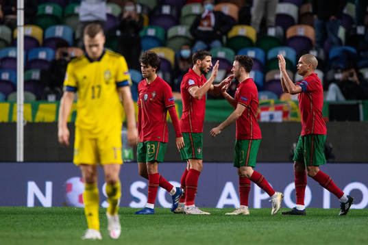 Diogo Jota and Ruben Dias of Portugal celebrate