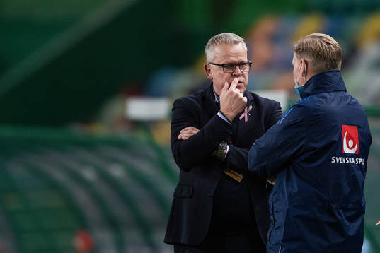 head coach Janne Andersson and assistant coach Peter