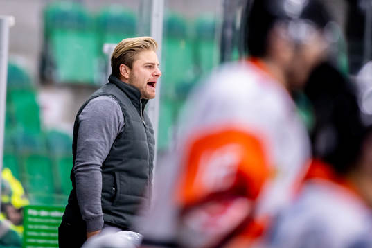 Rögles Assisterande tränare Jonas Elofsson