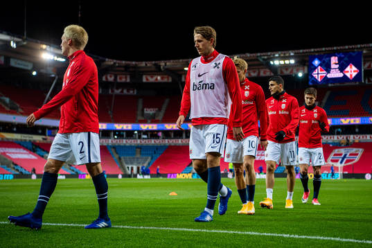 Sander Berge of Norway warms up