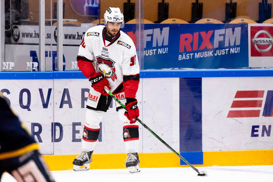 Malmö Redhawks Joe Veleno innan ishockeymatchen i SHL