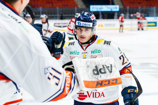 Växjös Pontus Holmberg jublar