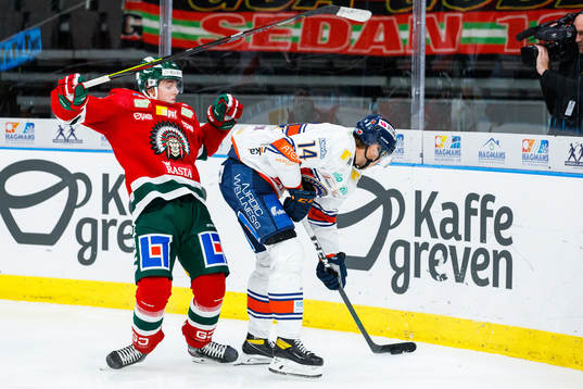 Frölundas Jesper Sellgren och Växjös Emil Pettersson