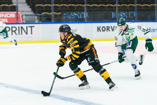 Skellefteås Adam Wilsby och Färjestads Victor Ejdsell