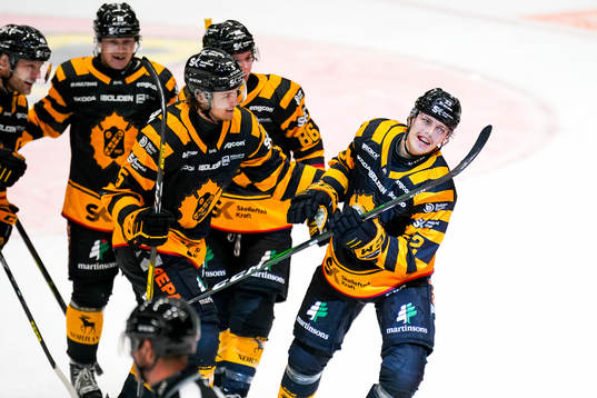 Skellefteås Jonathan Johnson, Philip Broberg, Tyler