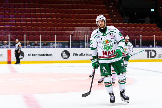 Rögles Eric Gelinas jublar