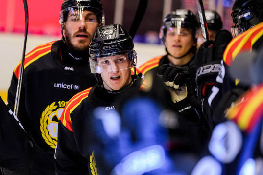 Brynäs Daniel Mannberg jublar
