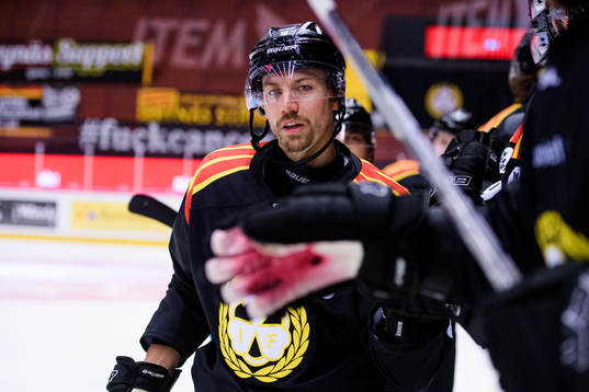 Brynäs Anton Rödin jublar
