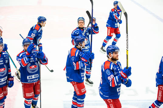 Oskarshamns spelare jublar