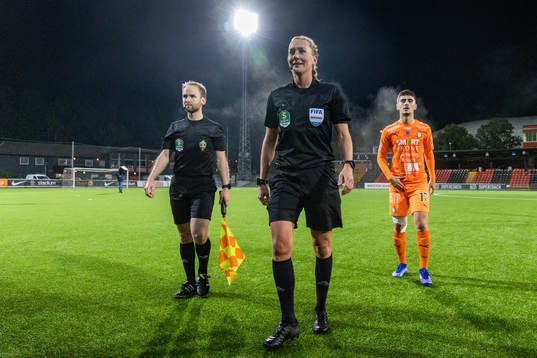 Domare Tess Olofsson
