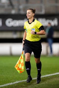 Linjedomare Almira Spahic