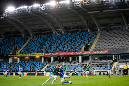 GAIS Julius Johansson och Norrbys Abdelkarim Mammar