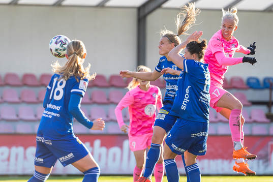 Rosengårds Caroline Seger i nickduell med Vittsjös Nellie