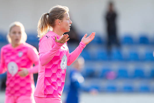 Rosengårds Anna Anvegård reagerar