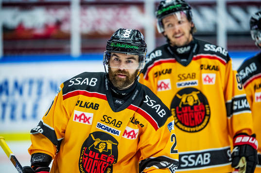 Luleås Jack Connolly jublar