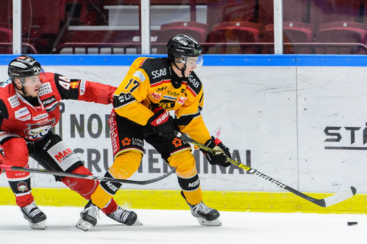 Malmö Redhawks Jesper Jensen Aabo och Luleås Isac