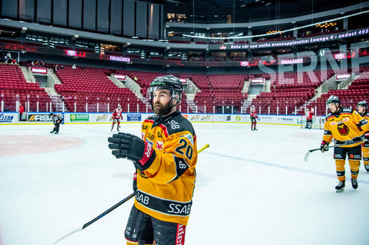 Luleås Jack Connolly jublar