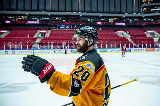 Luleås Jack Connolly jublar