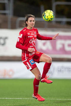 Örebros Cali Farquharson