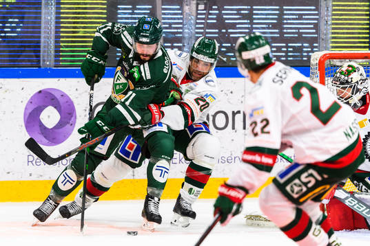 Färjestads Jesse Virtanen och Frölundas Joel Lundqvist