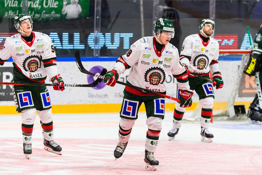 Frölundas Simon Hjalmarsson och Lucas Raymond deppar
