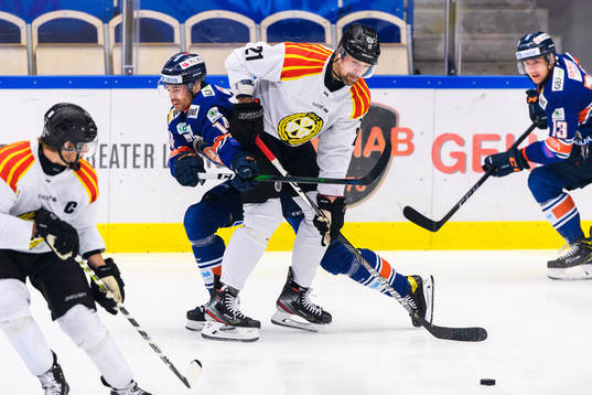 Växjös Emil Pettersson och Brynäs Patrik Berglund