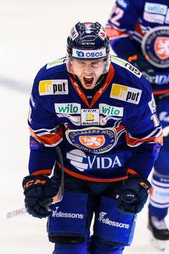 Växjös Emil Pettersson jublar