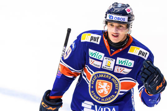 Växjös Pontus Holmberg jublar