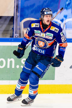 Växjös Fredrik Karlström jublar