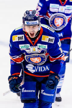 Växjös Emil Pettersson jublar