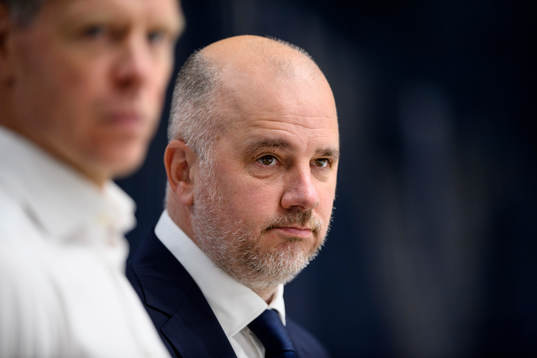 s assisterande tränare Stefan Nyman