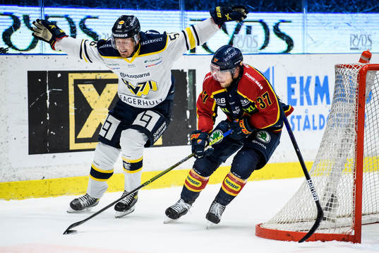 s Fredrik Forsberg och Djurgårdens Jesper Pettersson
