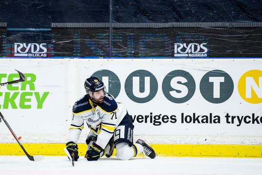 s Linus Fröberg