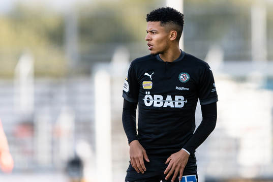 Örebros Romain Gall