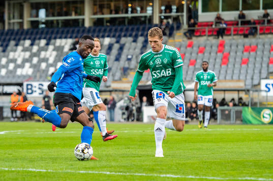 Halmstads Sadat Karim  och Brages Alexander Ekblad