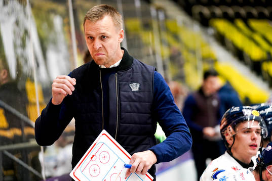 Linköpings tränare Bert Robertsson  deppar