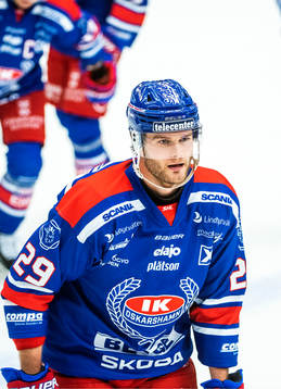 Oskarshamns Kim Rosdahl jublar
