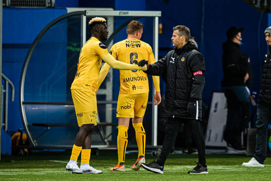 Victor Okoh Boniface of Bodø/Glimt and Kjetil Knutsen,