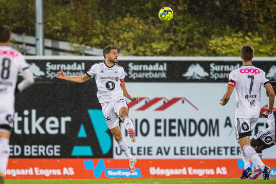 Holmar Örn Eyjolfsson of Rosenborg