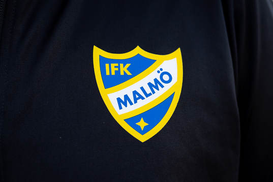 IFK Malmös klubbmärke på en tröja