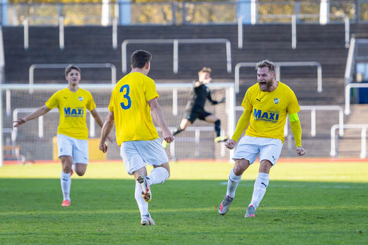 IFK Malmös Emil Jönsson, Elliot Lindquist Nilsson och