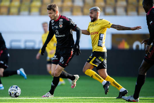 Kalmars Piotr Johansson och Elfsborgs Rami Kaib