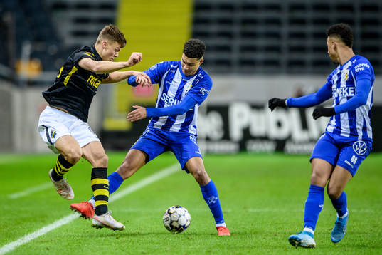 s Erik Ring och IFK Göteborg Alexander Jallow