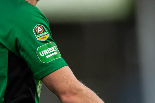 Unibet på en tröja