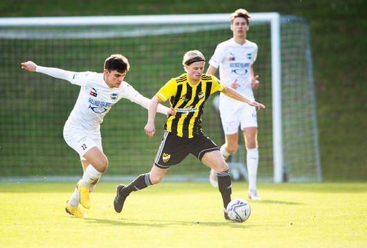 Bläddra bland fler bilder av Fotboll Österlens FF - IFK Hässleholm 