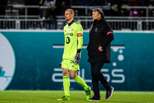 Andre Hansen of Rosenborg and Åge Hareide, head coach of